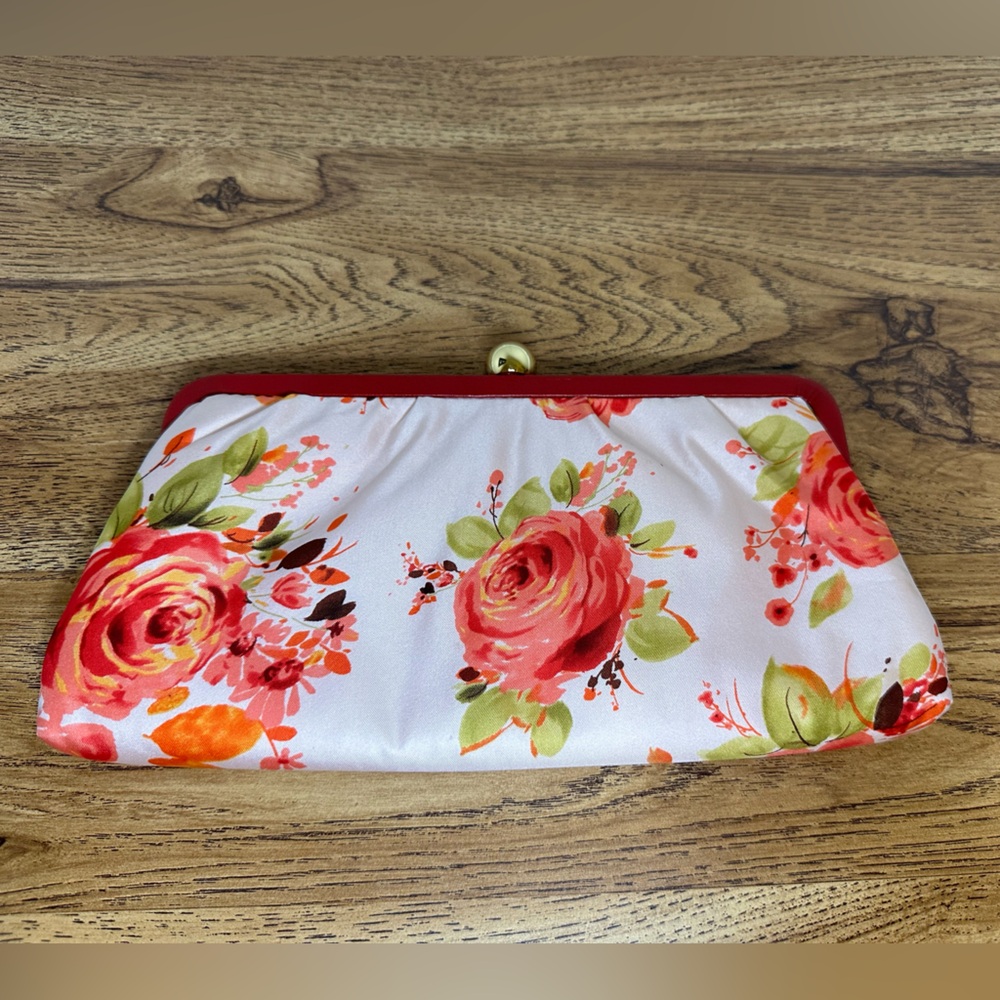 Banana republic clutch pink with roses like new